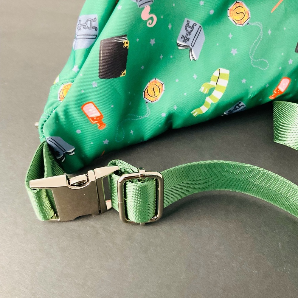 Cakeworthy Harry Potter Green Wizard Print Belt Bag - Picture 5 of 6